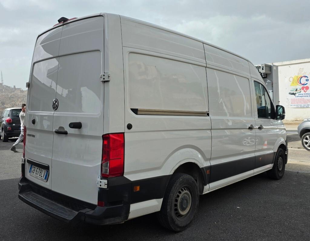 Volkswagen Crafter 2.0 TDI 140cv H2 L3 TRATTABILE