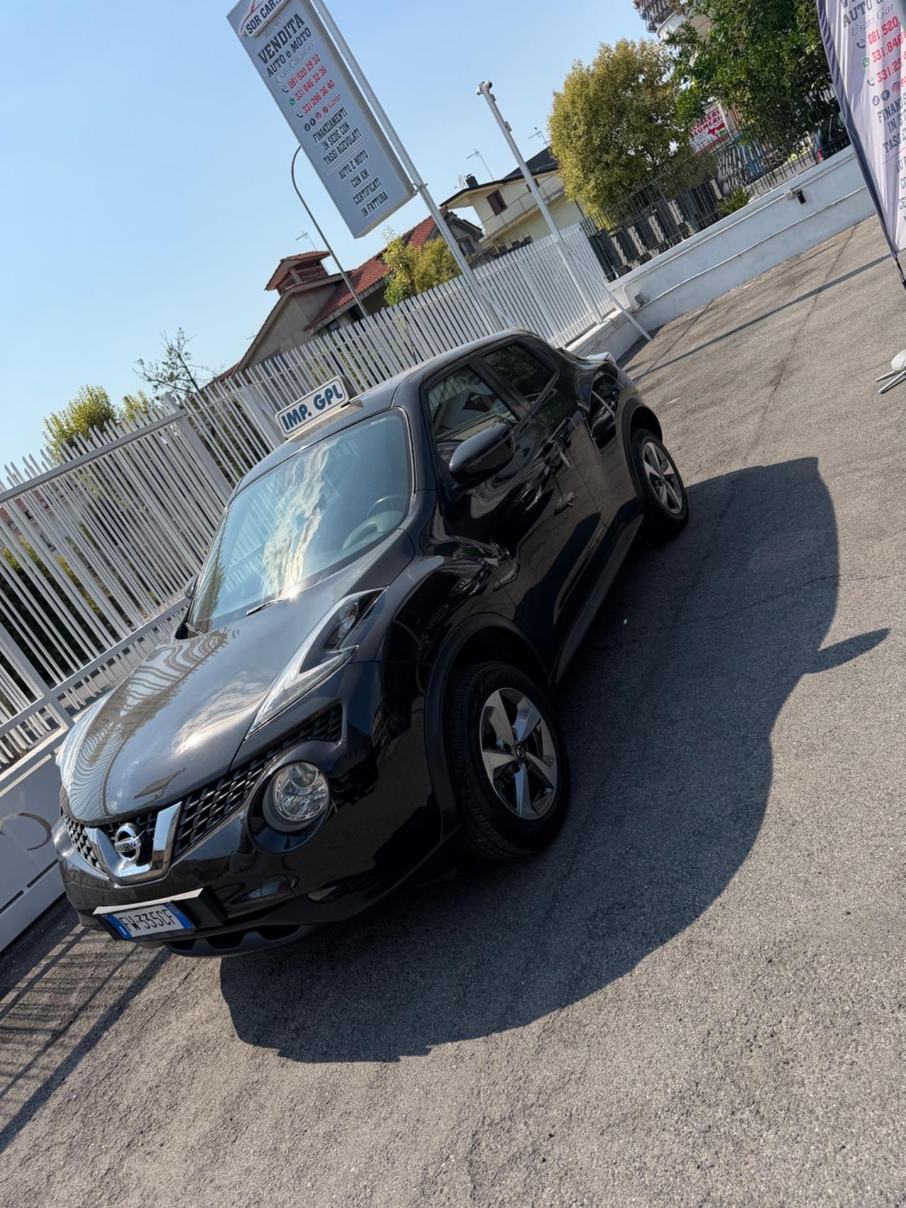 Nissan Juke 1.6 GPL Acenta