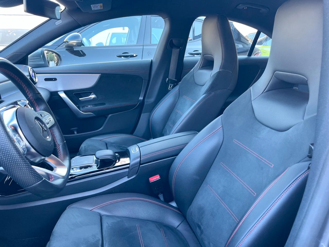 Mercedes-benz CLA 250 Automatic 4Matic Premium