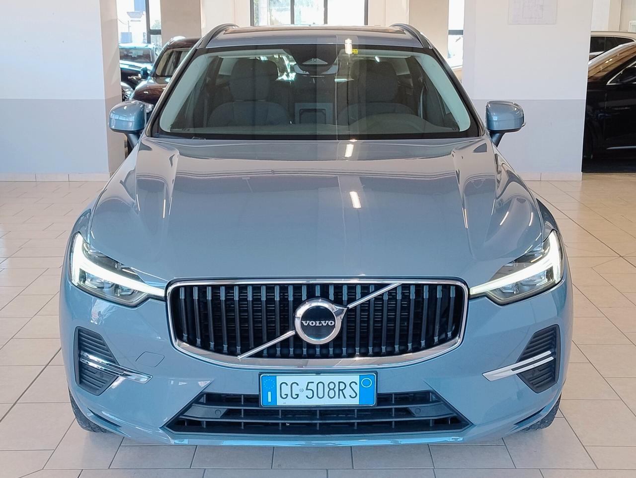 VOLVO XC60 2.0 B4 Geartronic Momentum *LED*CARPLAY*KEYLESS