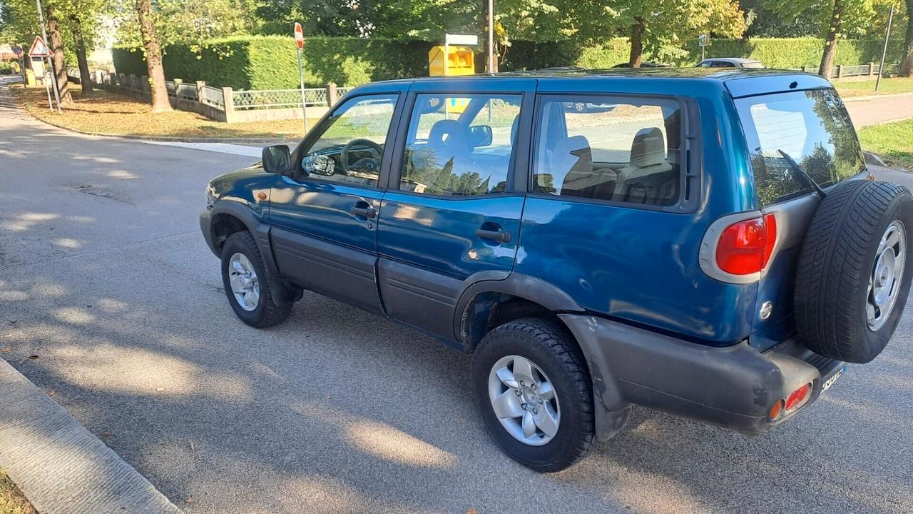 Nissan Terrano II 3.0 DiT 7 Posti 4x4