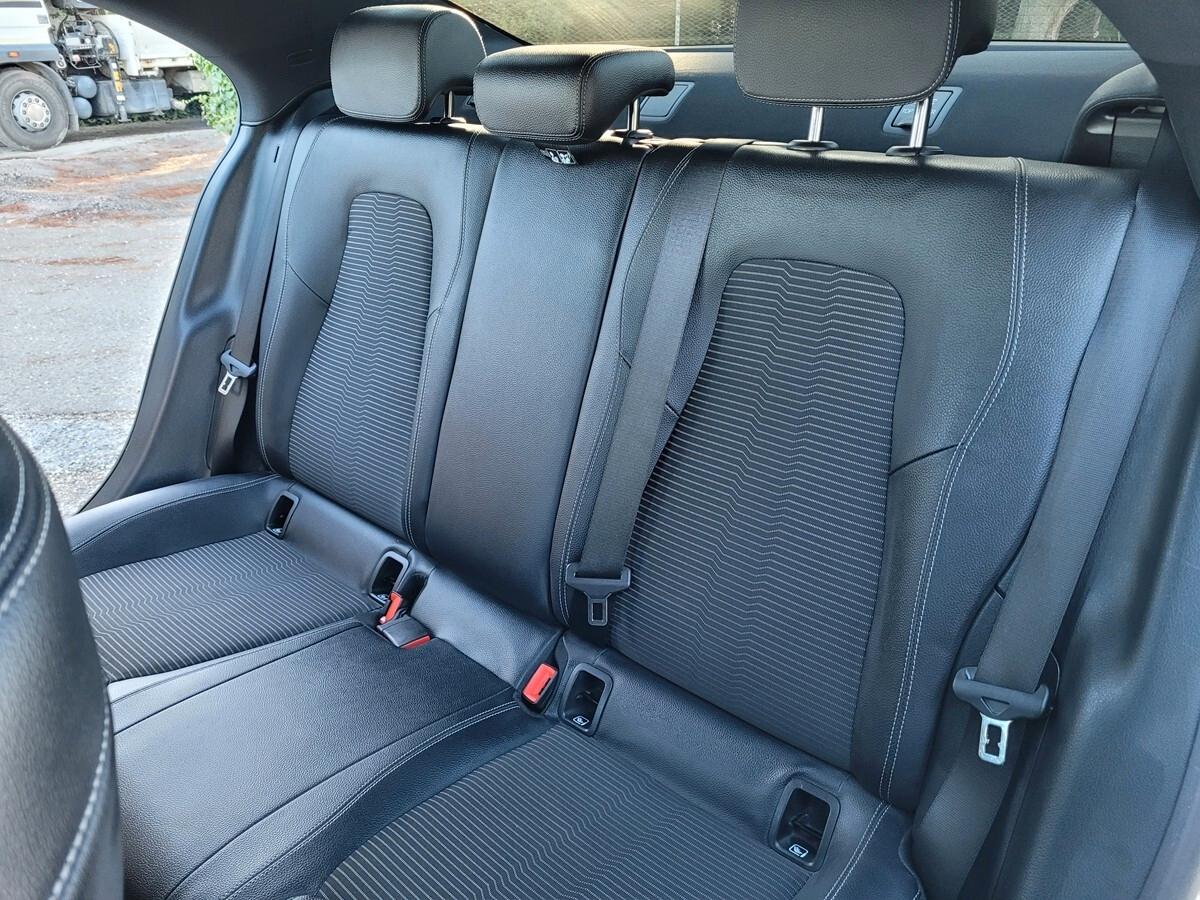 Mercedes-benz CLA 200 d Automatic Sport