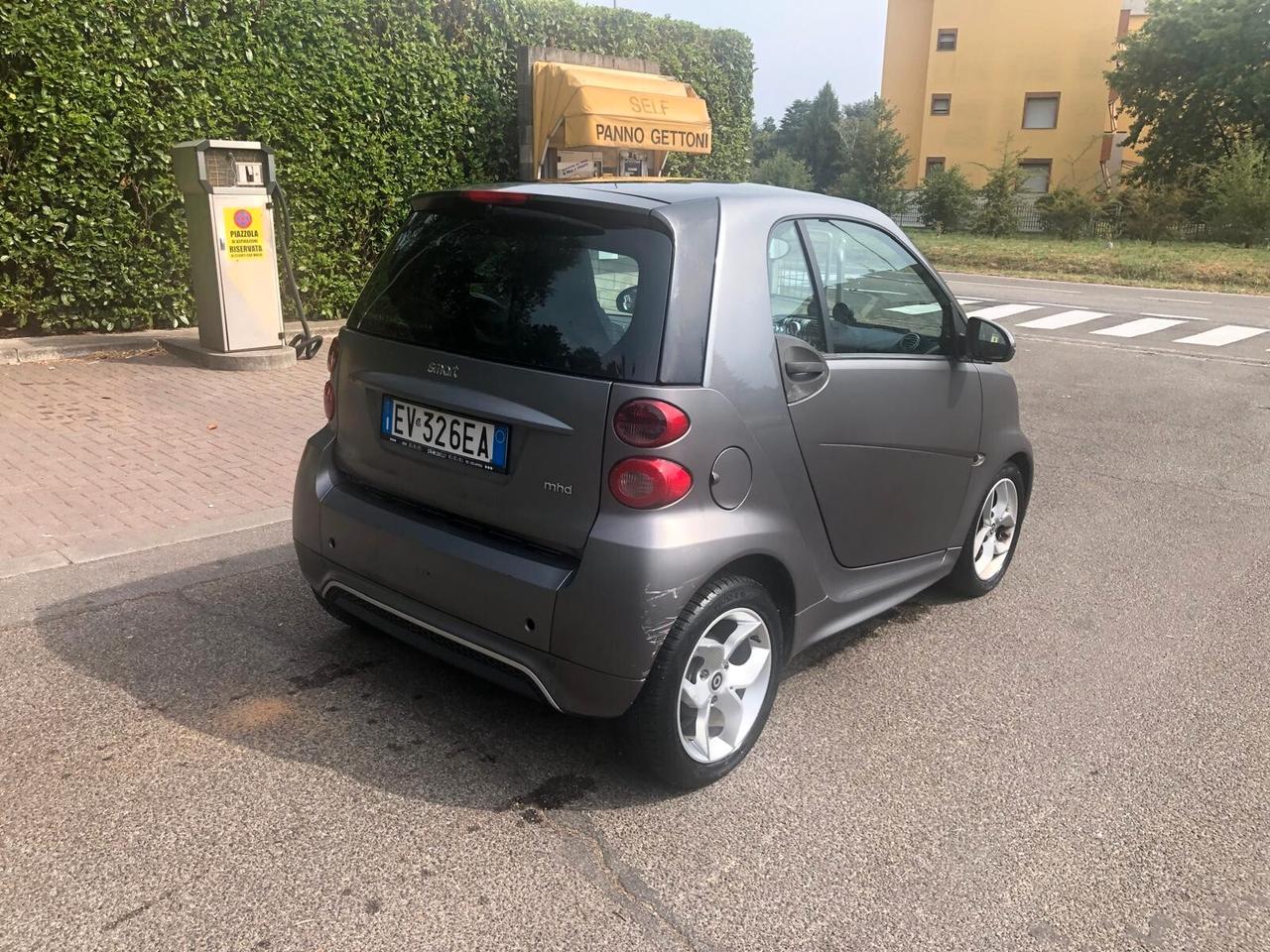 Smart ForTwo 1000 52 kW MHD coupé passion