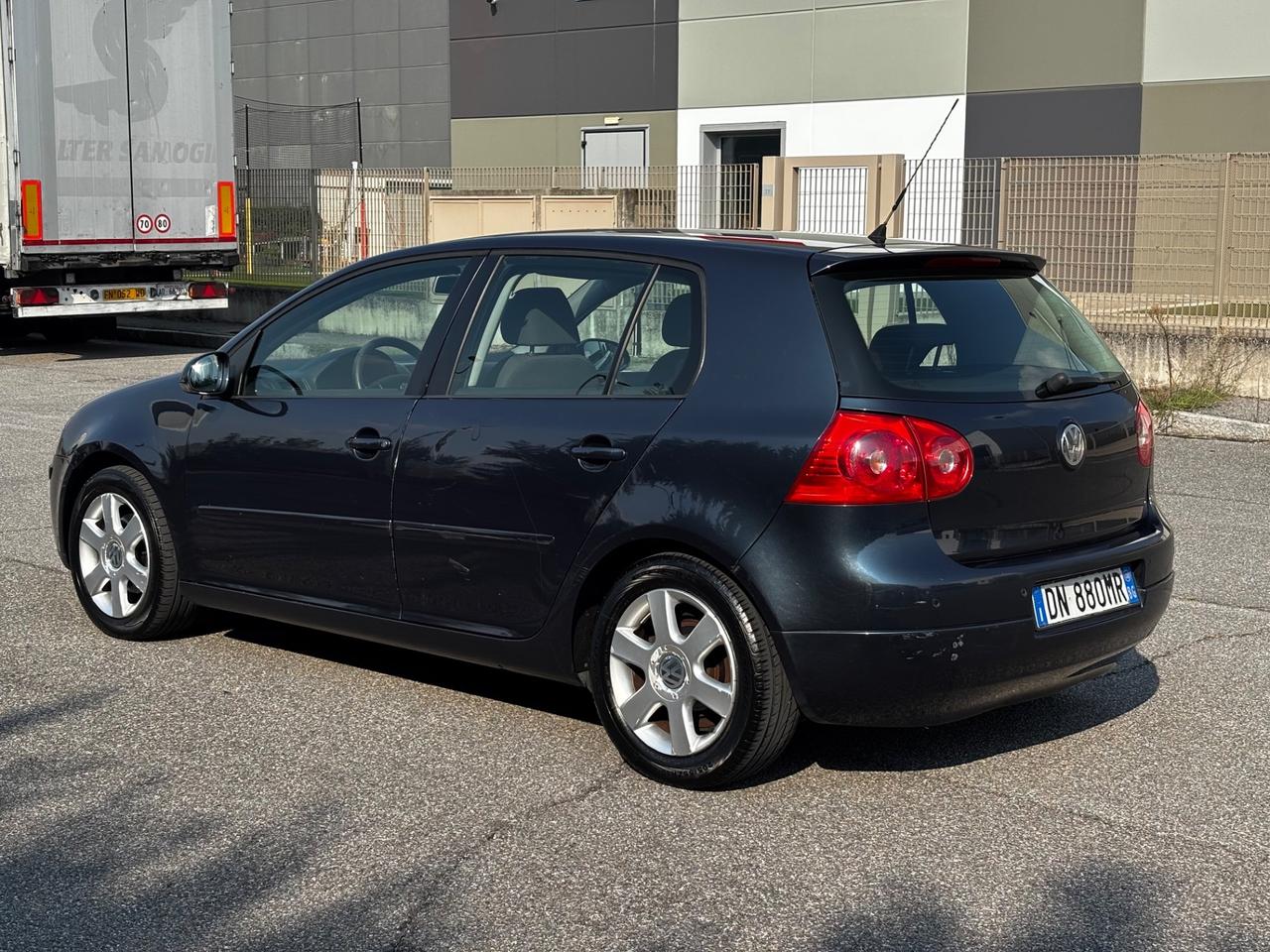 Volkswagen Golf 1.6 GPL,GARANZIA