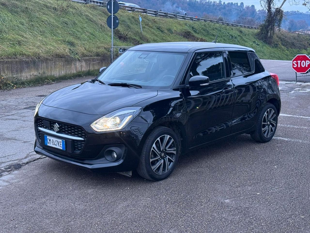 Suzuki Swift 1.2 Hybrid Top