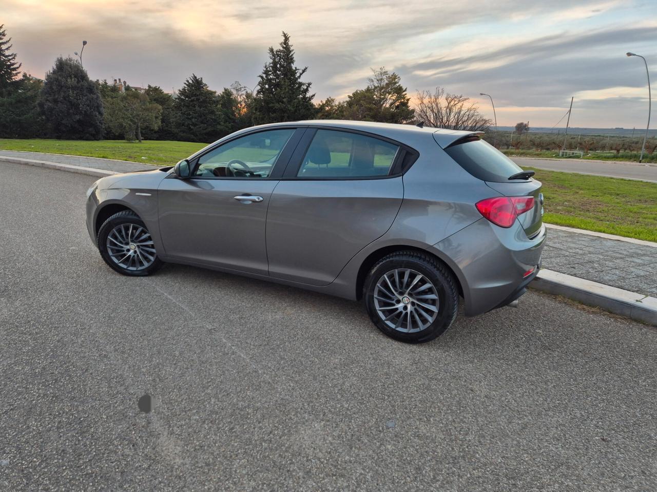 Alfa Romeo Giulietta 1.4 Turbo 120 CV GPL 2014