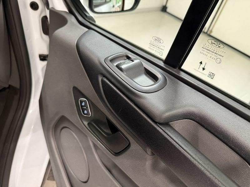 Ford Transit Custom Transit Custom 260 2.0 EcoBlue PC Furgone Entry