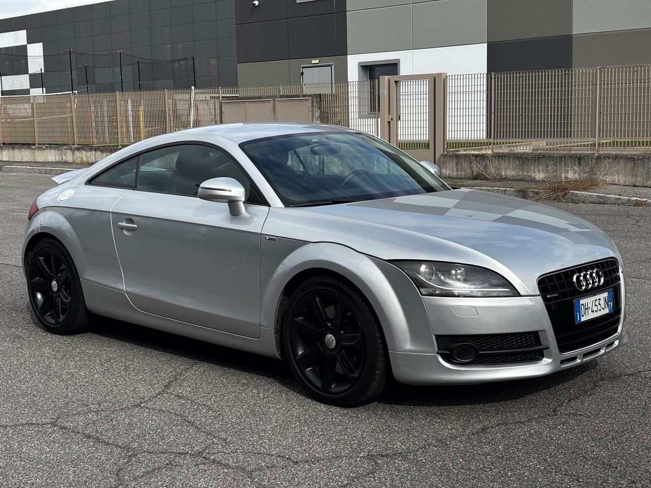 Audi TT Coupé 3.2 V6 quattro, CAMBIO MANUALE