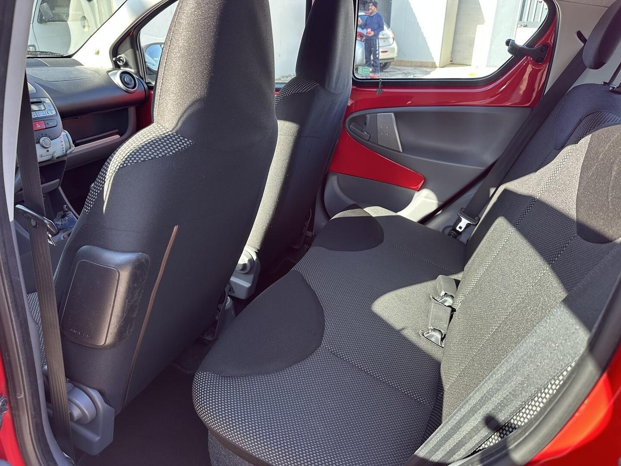 Toyota Aygo 1.0 Gpl 69 Cv 2010 x neopatentati