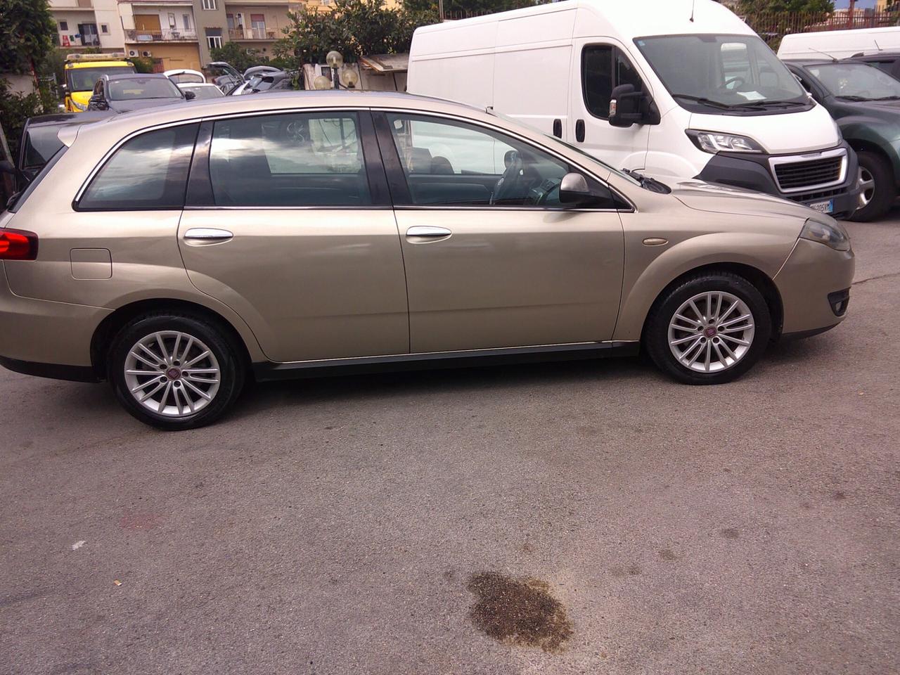 Fiat Croma 1.9 Multijet 16V Dynamic 10