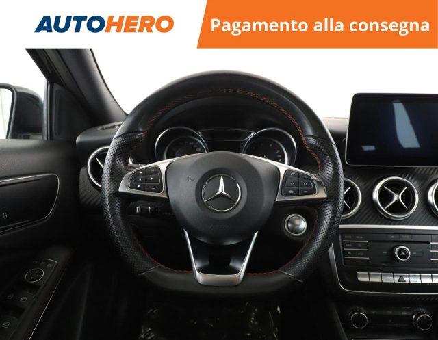 MERCEDES-BENZ A 180 Premium