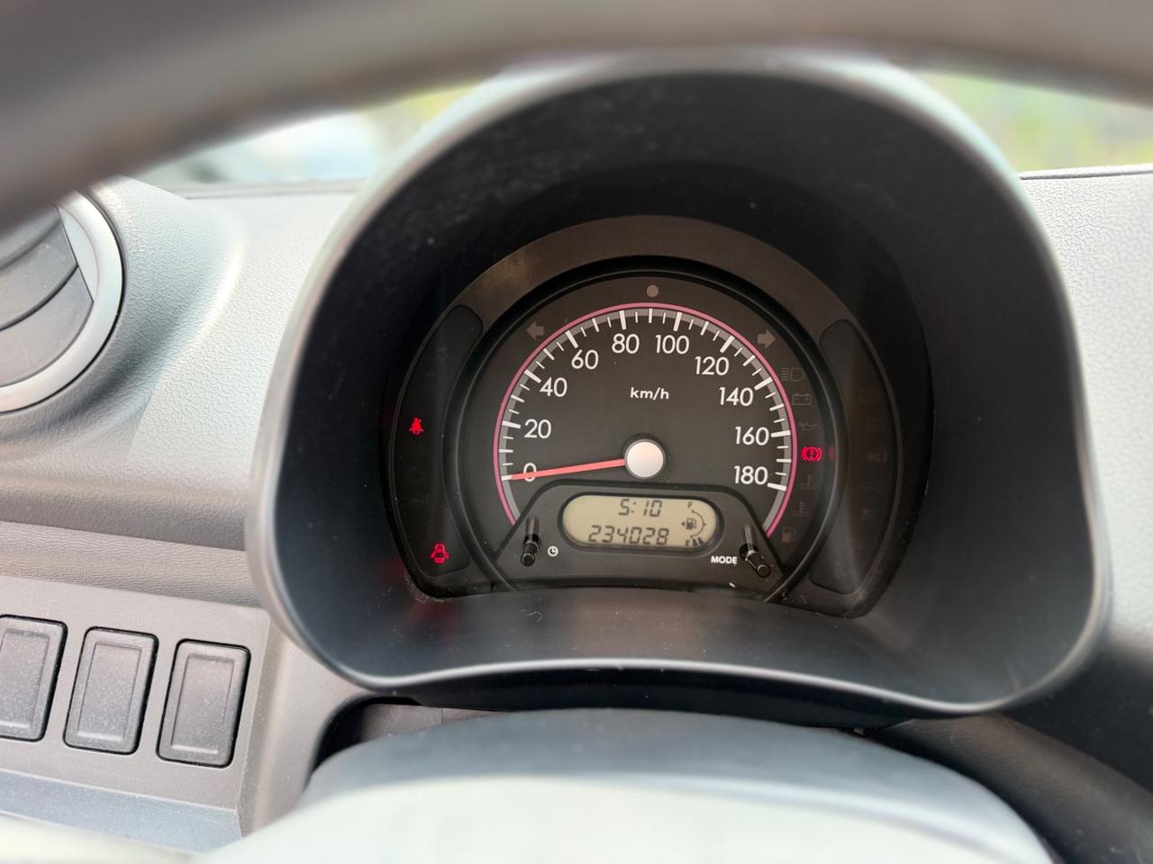 Suzuki Alto 1.0 VVT Gpl