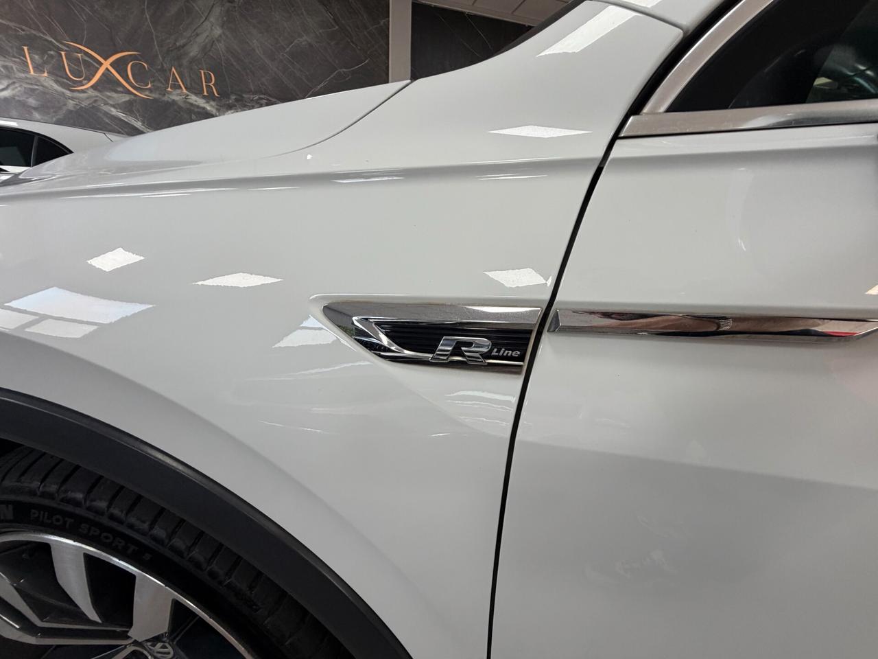 Volkswagen Tiguan 2.0 BiTDI SCR DSG 4MOTION Advanced R-Line BMT GANCIO TRAINO ELETTRICO