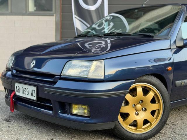 RENAULT Clio 2.0i 16V cat Williams