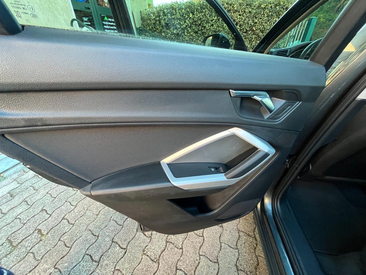 Audi Q3 SPB 35 TDI