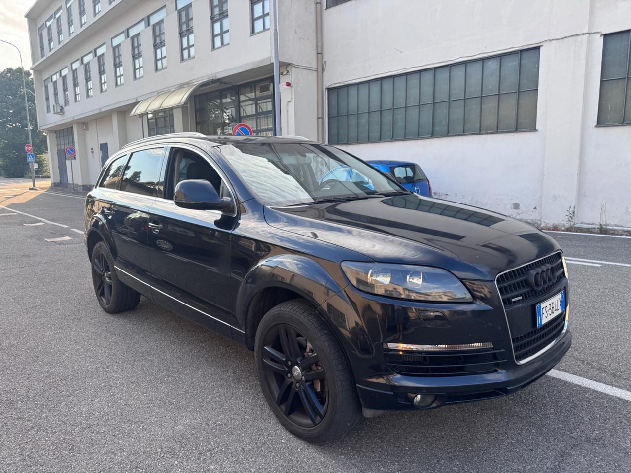 Audi Q7 3.0 V6 TDI 240 CV quattro tiptronic