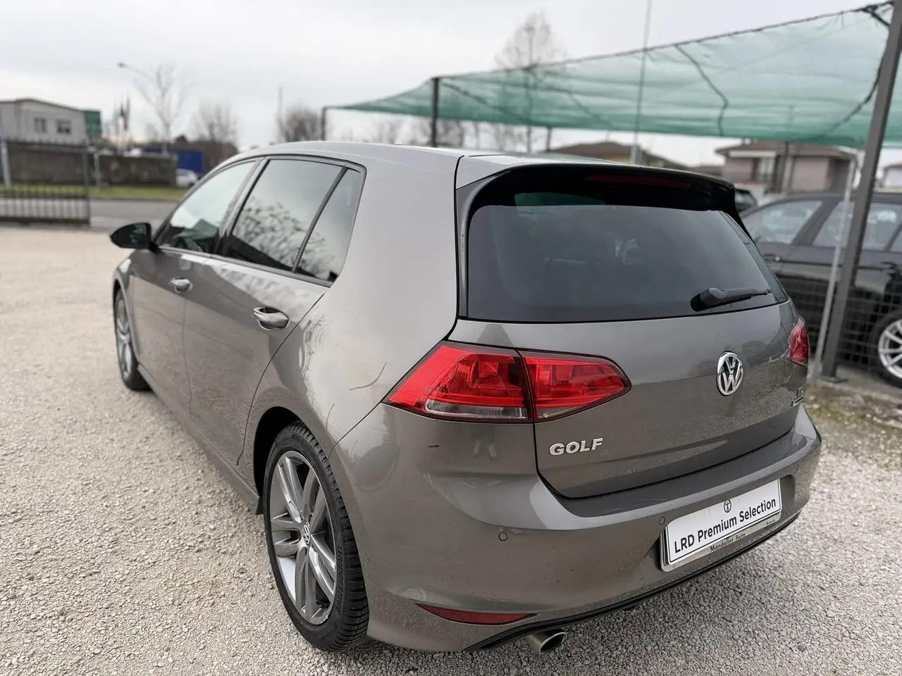 Volkswagen Golf 7 1.6 Tdi Dsg 110cv R-line Edition Uniporp E6
