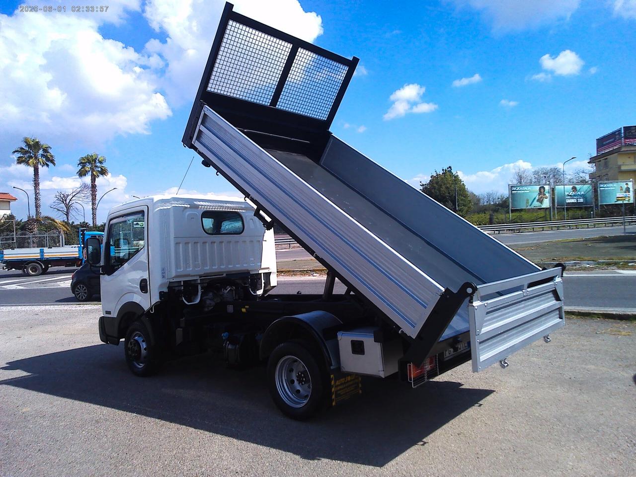 Nissan Cabstar NT 400 3000 130CV EURO 6 RIBALTABILE TRIL 139000KM