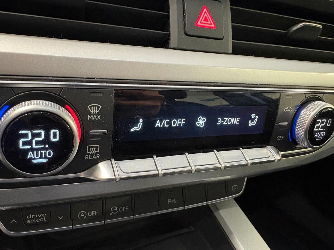 Audi A4 Avant BUSINESS 2.0 TDI S tronic