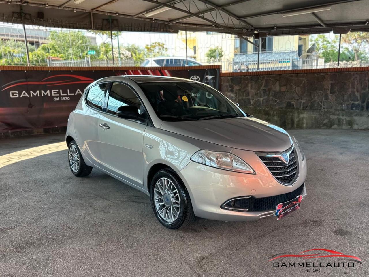 Lancia Ypsilon 1.3 mjt S&S Silver 95cv