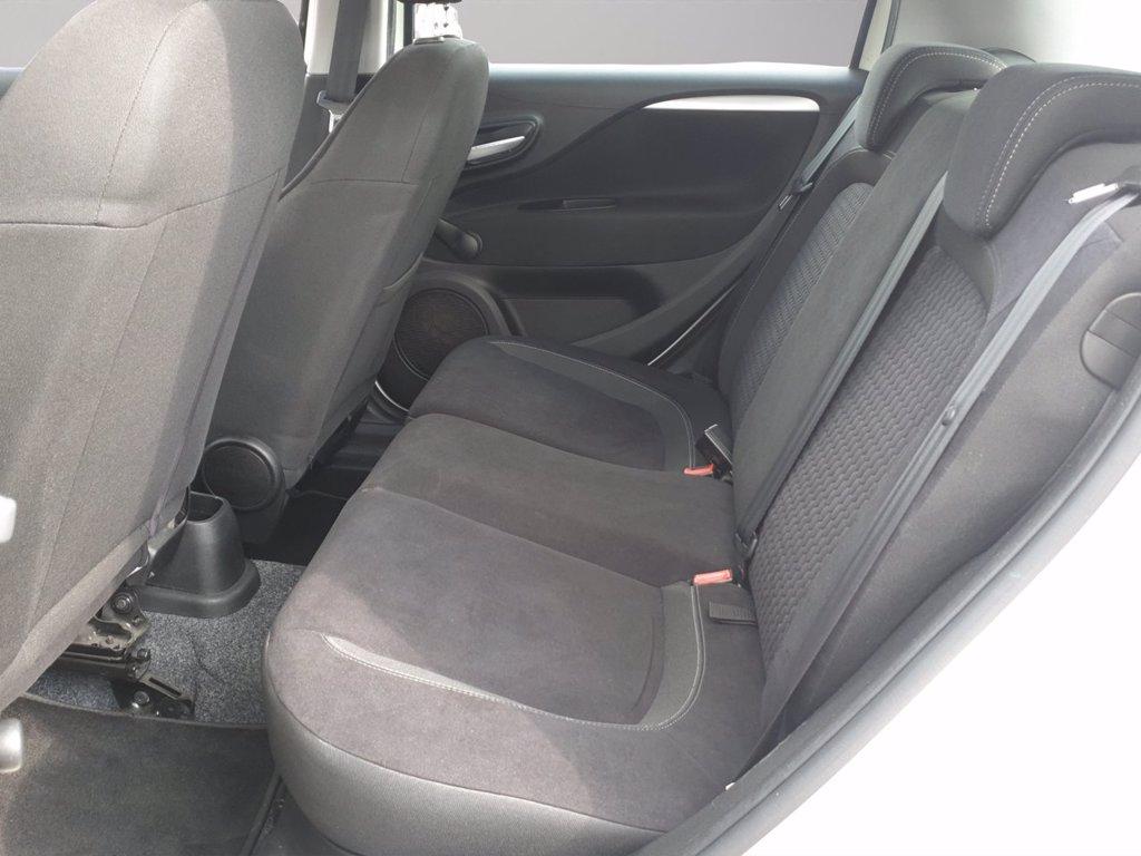 FIAT Punto 5p 1.4 natural power lounge 70cv e6 del 2016