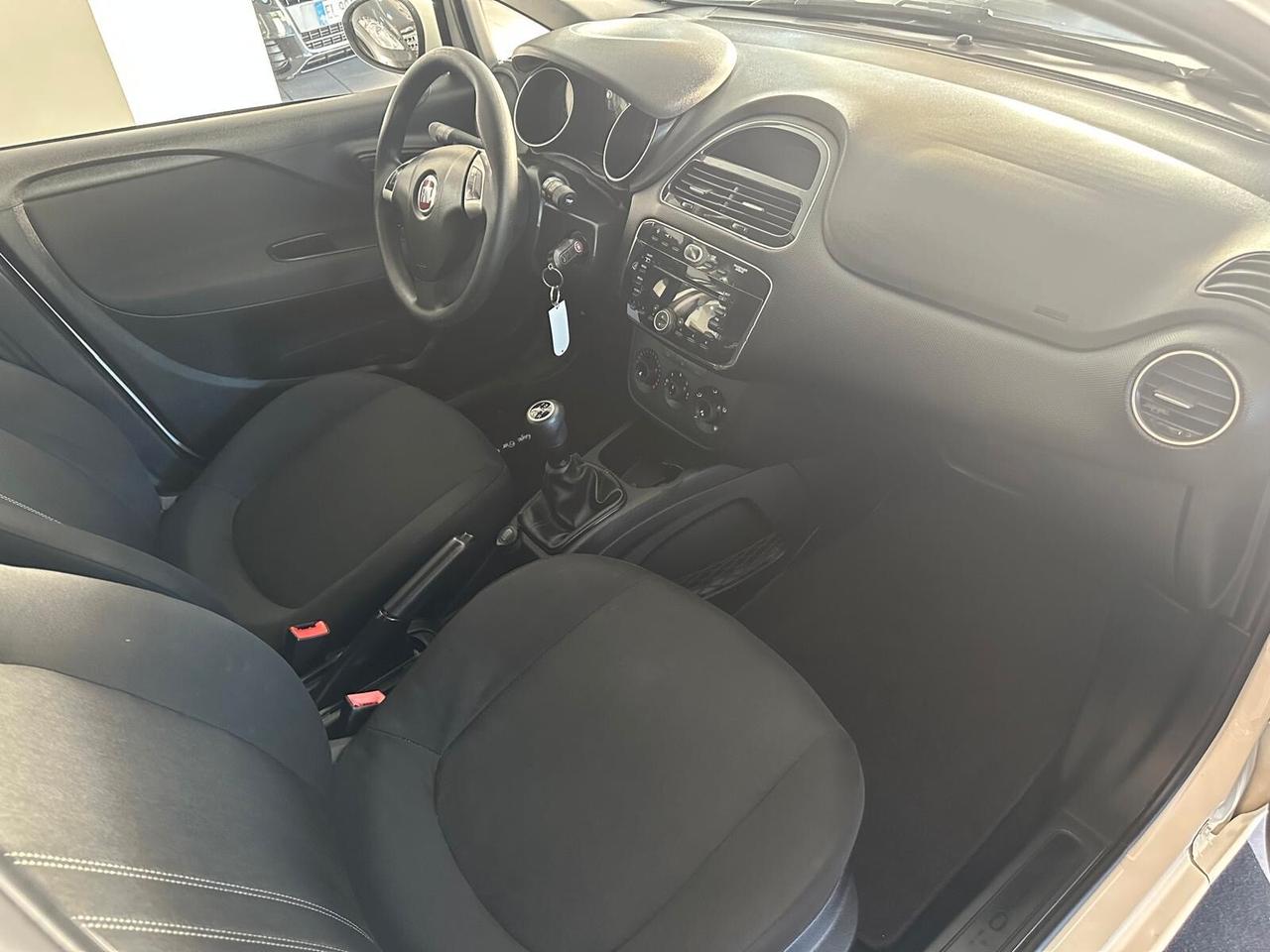 Fiat Punto 1.3 MJT II 75 CV 5 porte Street
