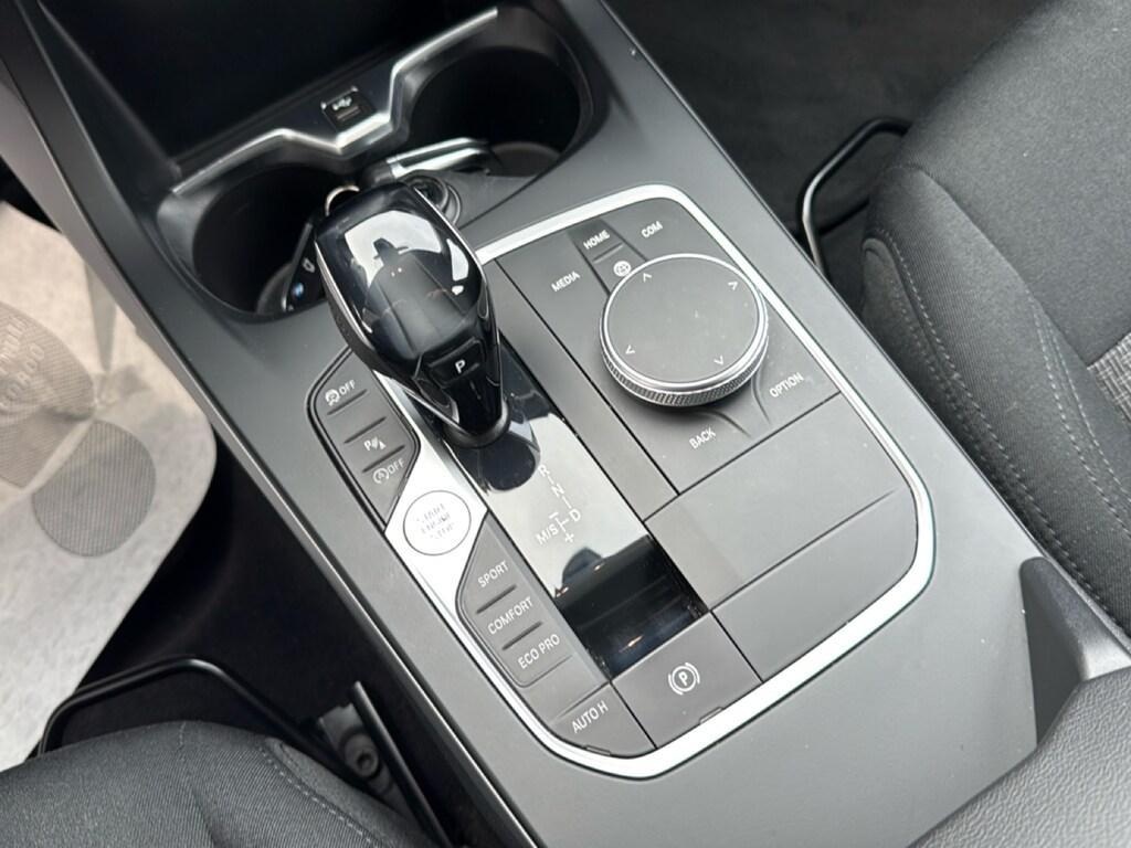 BMW Serie 1 5 Porte 116 d SCR Business Advantage DCT