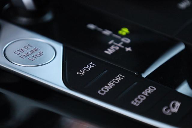 BMW X4 xDrive20i 48V Msport