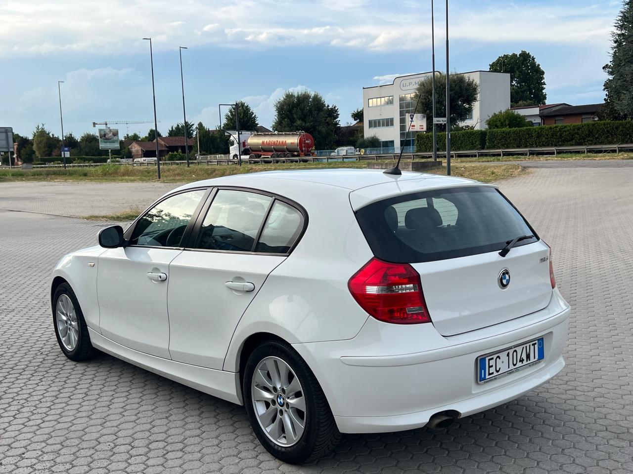 Bmw 116 116d 2.0 116CV cat 5 porte Futura DPF