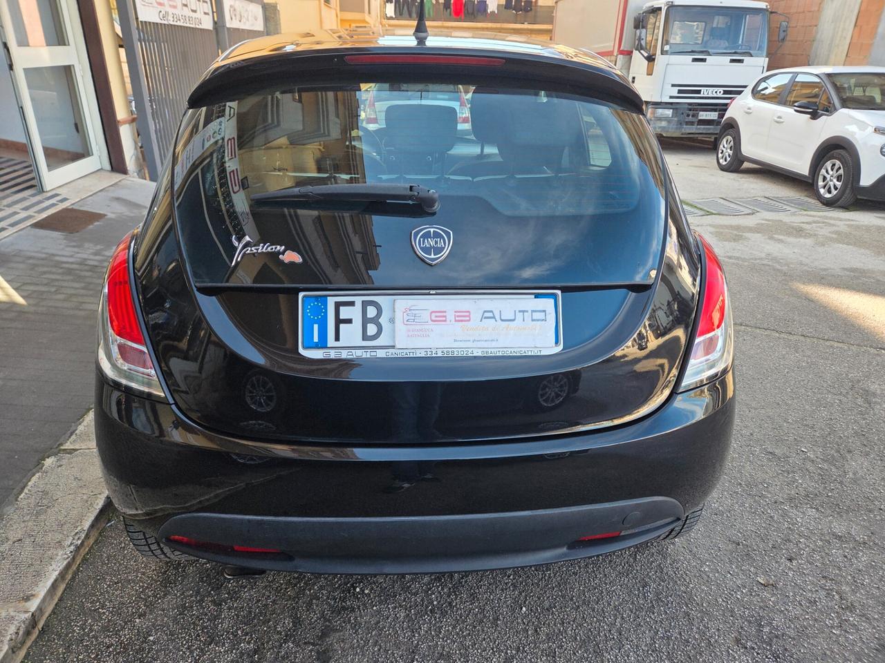 LANCIA YPSILON 1.2 BENZINA 70 CV GPL KM 99000 CERTIFICATI