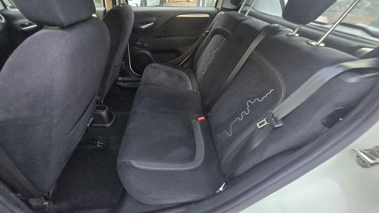 Fiat Punto 1.2 8V 5 porte Street Ok Neopatentati