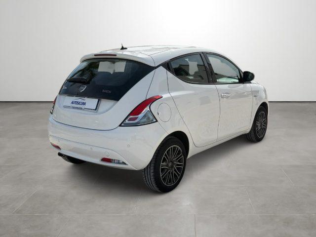 LANCIA Ypsilon 1.0 FireFly 5 porte S&S Hybrid Ecochic Gold