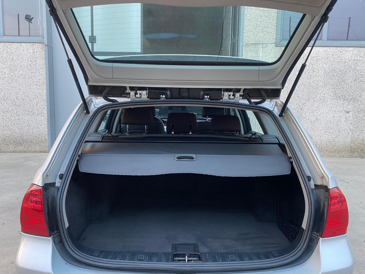 BMW 318 d 2.0 143CV cat Touring Eletta