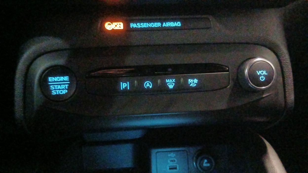 FORD Focus 4ª serie - Focus 1.5 EcoBlue 115 CV automatico 5p. ST-Line