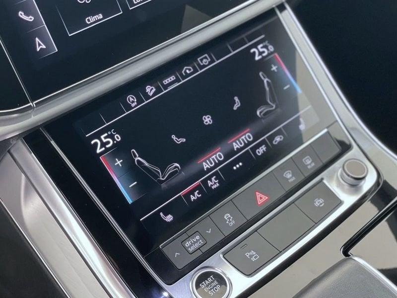 Audi Q8 Q8 50 TDI 286 CV quattro tiptronic Sport