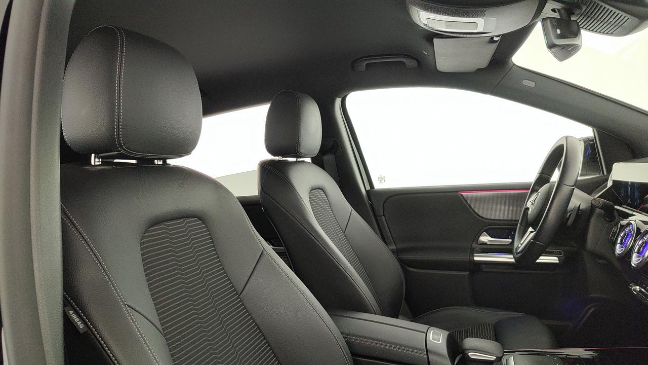 Mercedes-Benz B 180 d Sport auto