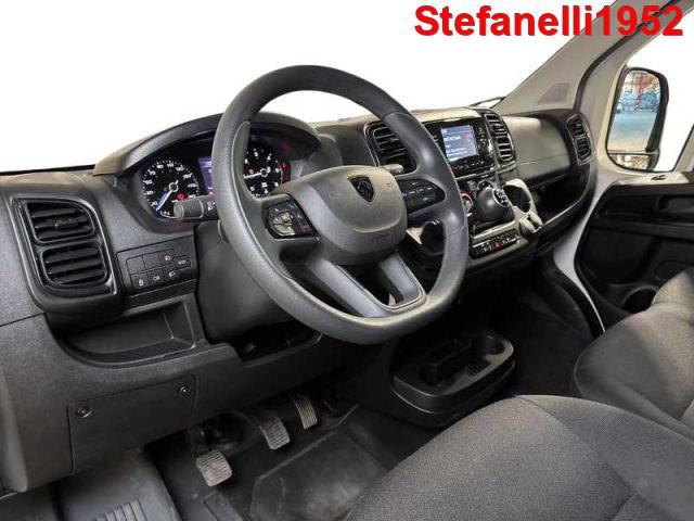PEUGEOT Boxer 330 L2H1 2.2 bluehdi 120cv S&S