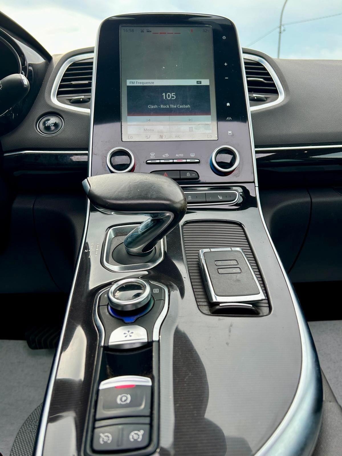 Renault Espace dCi 160CV EDC Energy Initiale Paris 4Control