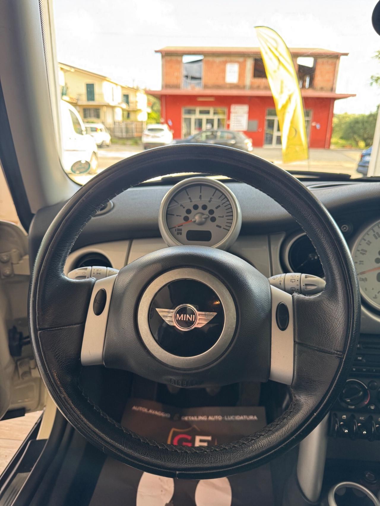 Mini Mini 1.6 16V Cooper