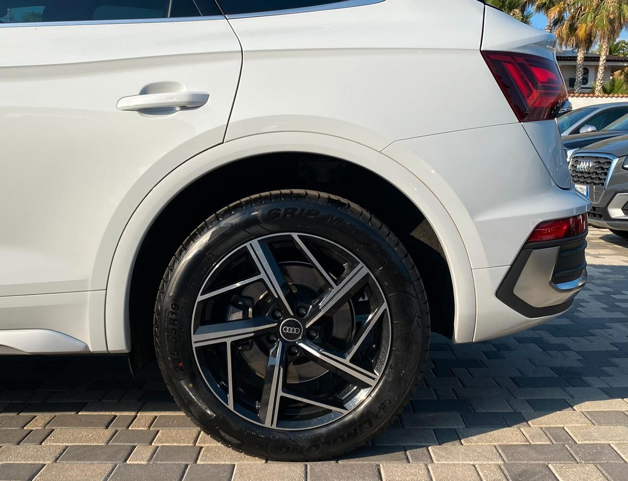 Audi Q5 SPB S line 2.0 TDI 204CV s-tronic mhev quattro 40