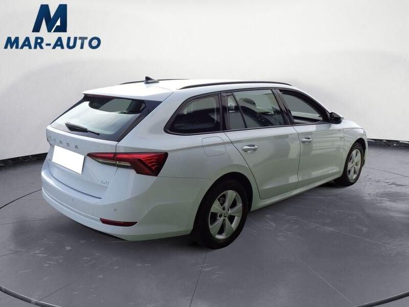 Škoda Octavia Octavia Wagon 2.0 tdi evo Executive 4x4 150cv dsg