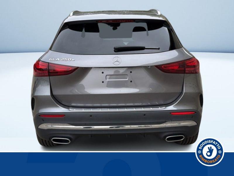 Mercedes-Benz GLA 250 E PLUG-IN HYBRID AUTOMATIC AMG line ADVANCED PLUS