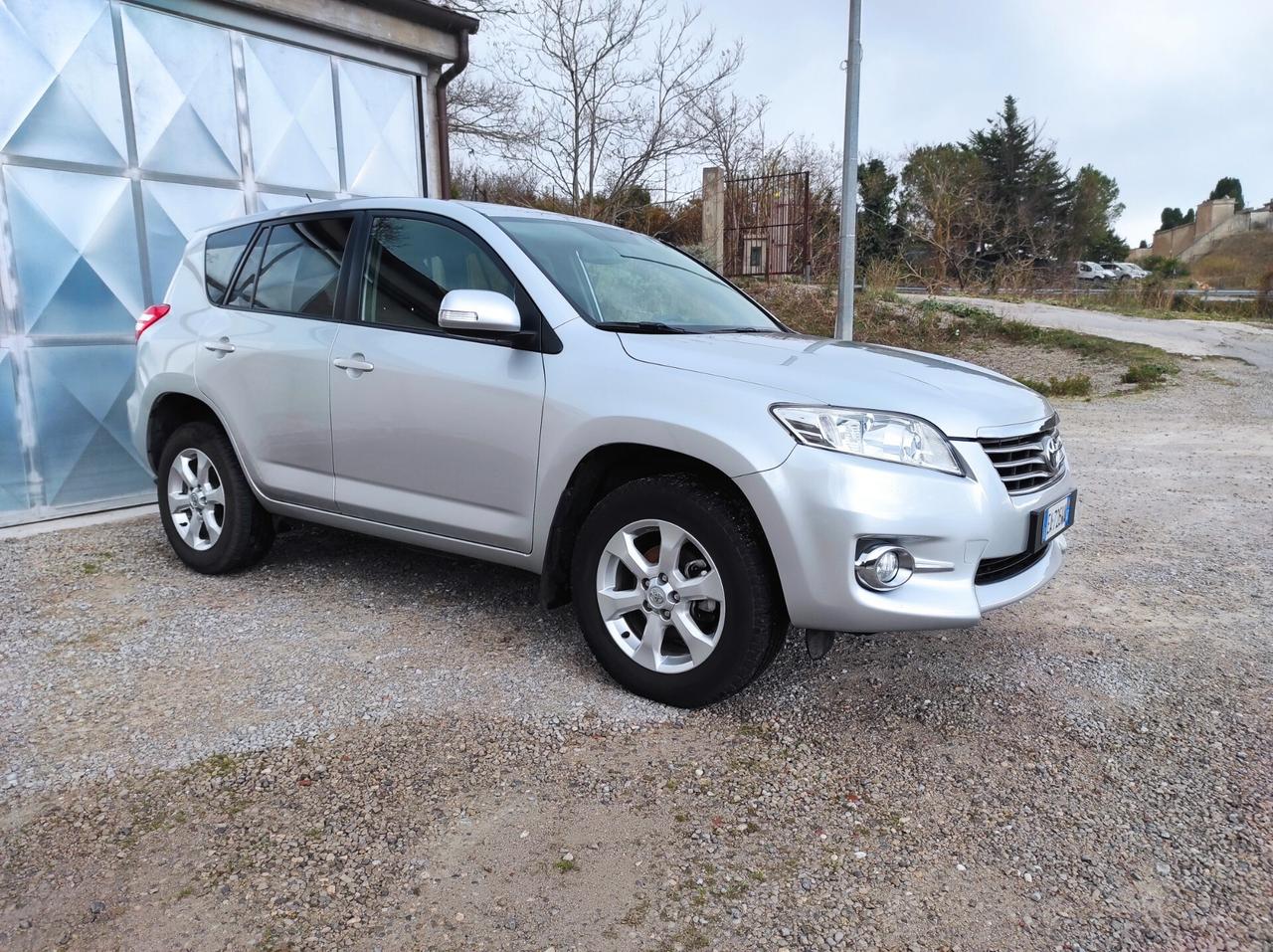 Toyota RAV 4 4X4 Crossover 2.2 D-4D 150 CV Exclusive