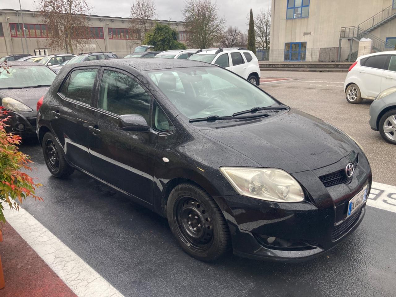 TOYOTA AURIS 5 PORTE (DA VETRINA)