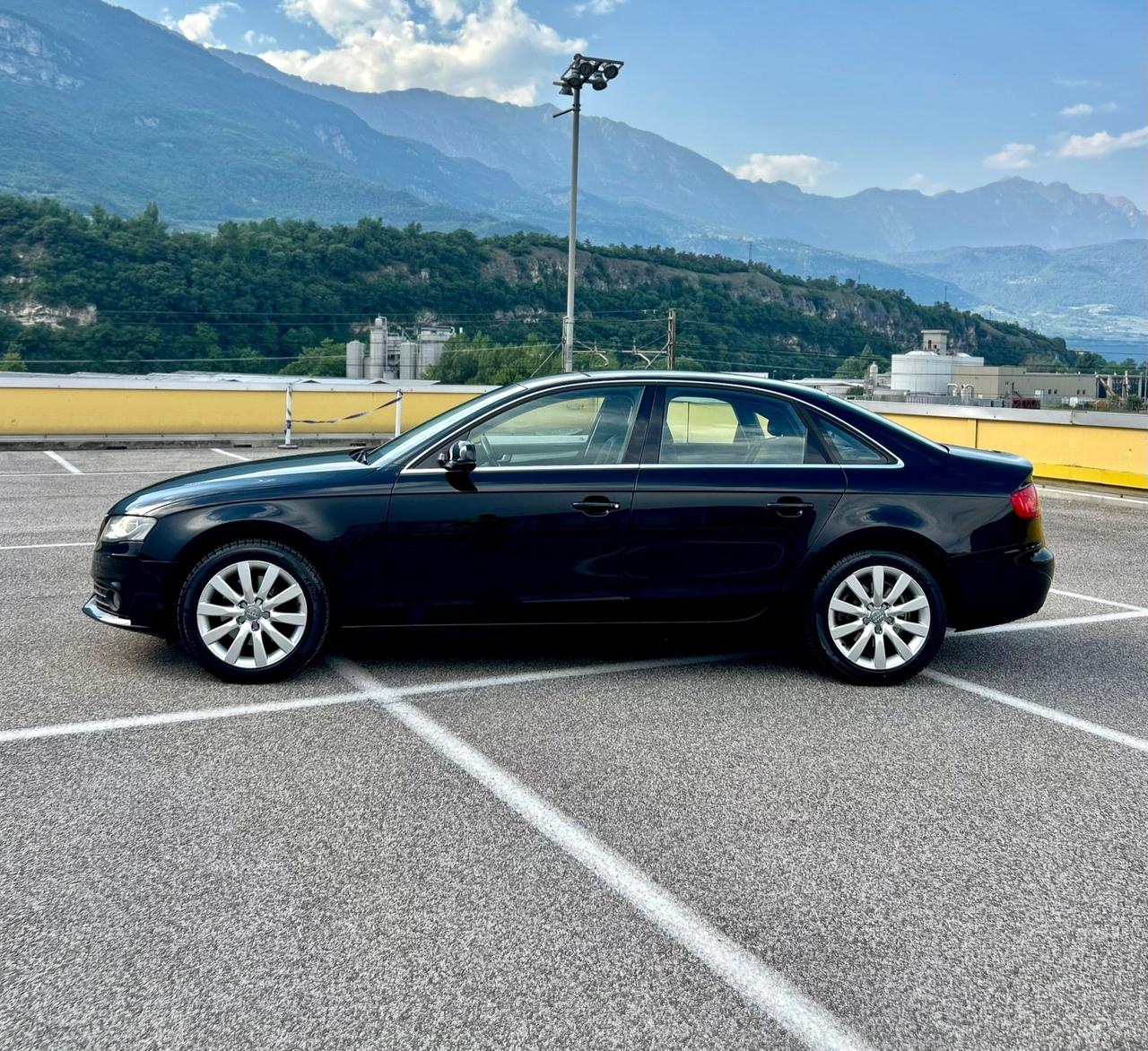 Audi A4 2.0 TFSI 180CV Advanced SOLO 105.000km