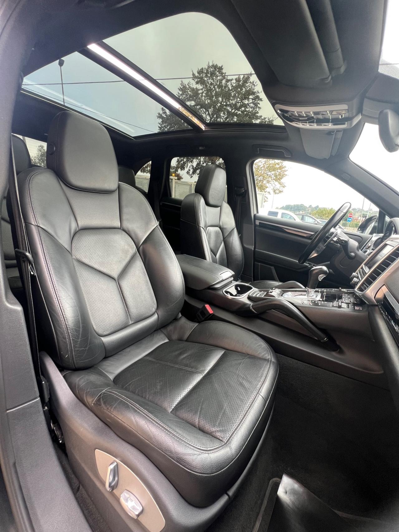 Porsche Cayenne 3.0 Diesel 262cv