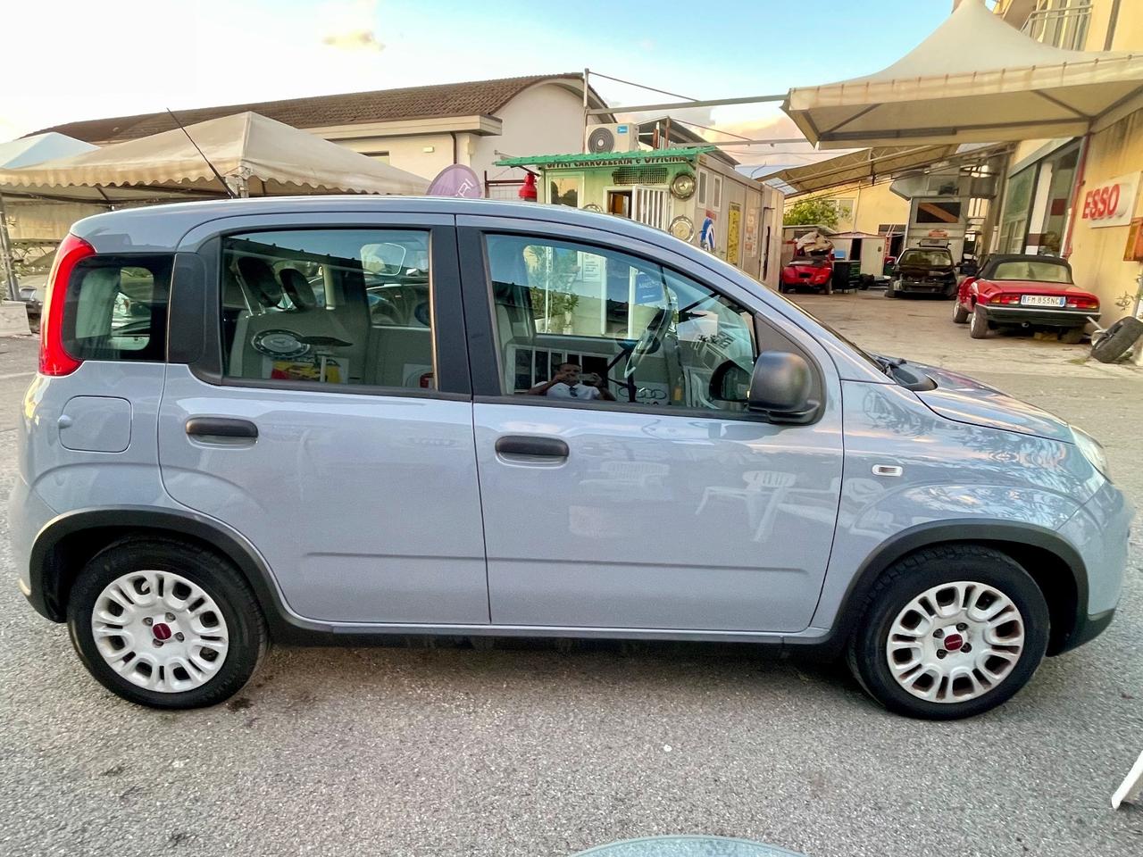 Fiat Panda 1.0 FireFly S&S Hybrid Red