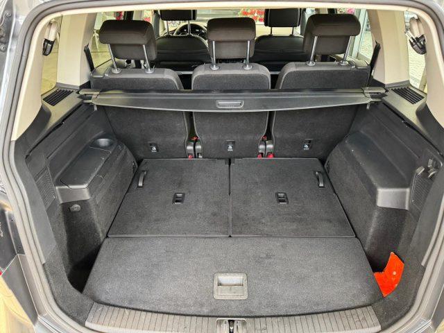 VOLKSWAGEN Touran 1.6 TDI 110CV *7 POSTI*OCCASIONE*NAVI*BIZONA*