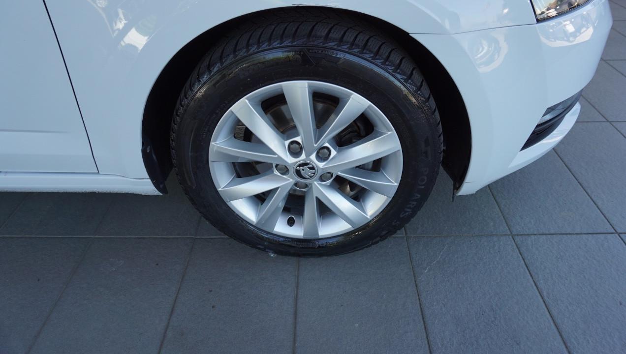 Skoda Octavia Wagon 1.6 tdi Style 115cv dsg