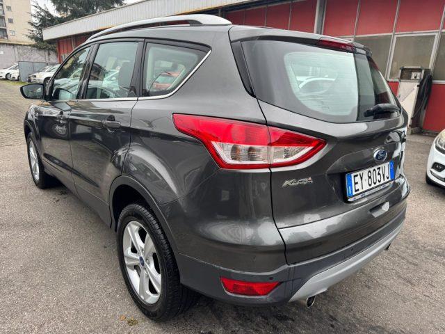 FORD Kuga 2.0 TDCI 120 CV S&S 2WD TITANIUM